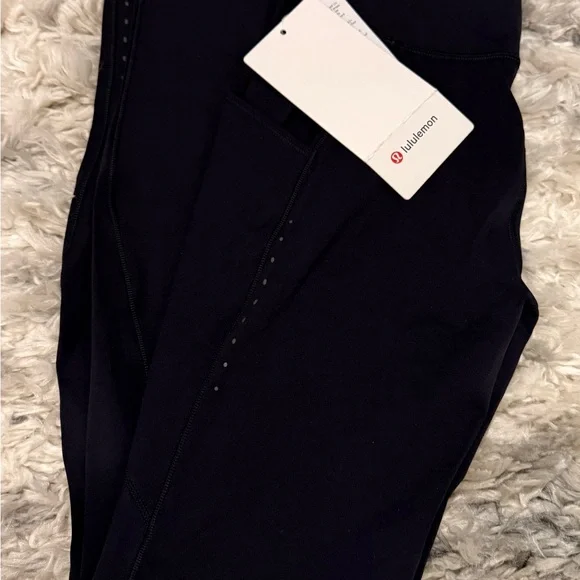 Lululemon Athletica Fast and Free High Rise Tight w/pockets - NWT! - Picture 5 of 6